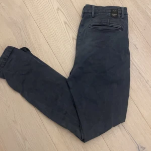 Replay Chinos  - Riktigt feta chinos från replay med slim passform. Hör gärna av er för ev frågor//Fabian