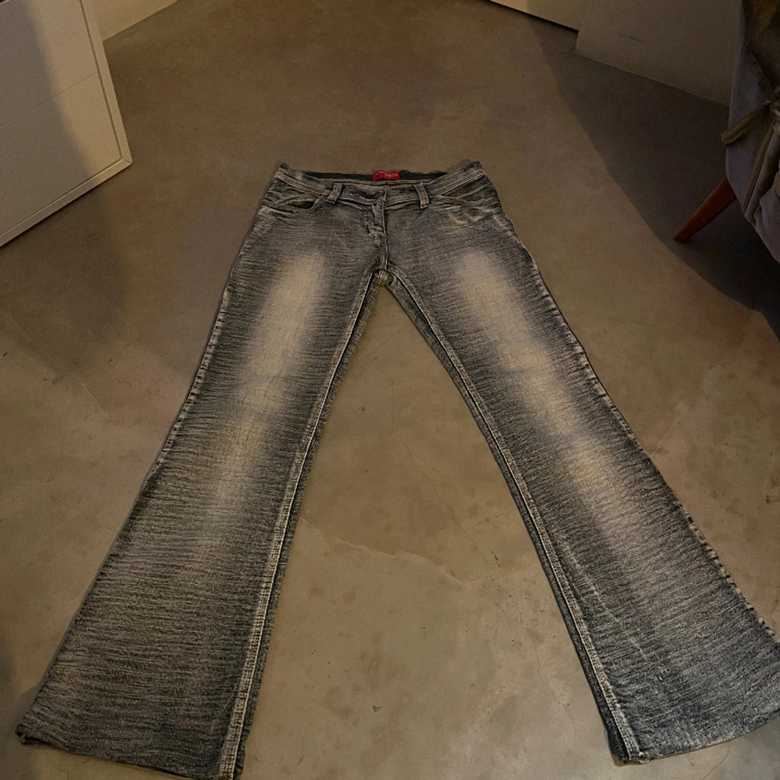Lågmidjade utsvängda jeans vintage