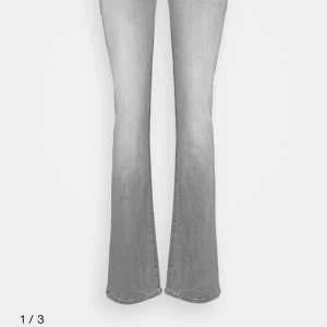 Ltb jeans - Säljer mina grå ltb jeans köpta för ett tag sen på about you väldigt fint skick❤️🥰