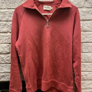 Zip-up sweater  - Zip-up sweater 