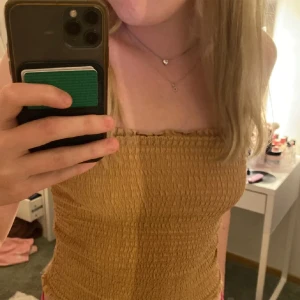 Bandeau topp - En bandeau topp ifrån Wera. 