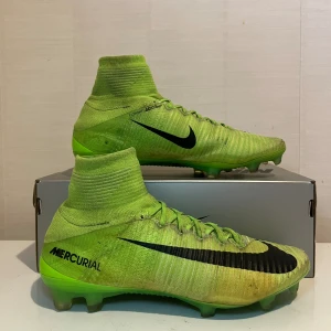 Nike Mercurial Superfly 5 - Nike Mercurial Superfly 5 Elite FG “Radiation Flare” , Skick- 8.5/10 (väskan till skorna ingår)