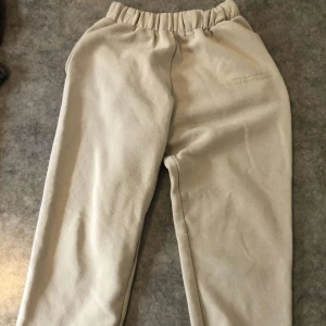 Pretty little things mjukisbyxor - För fler bilder skriv privat