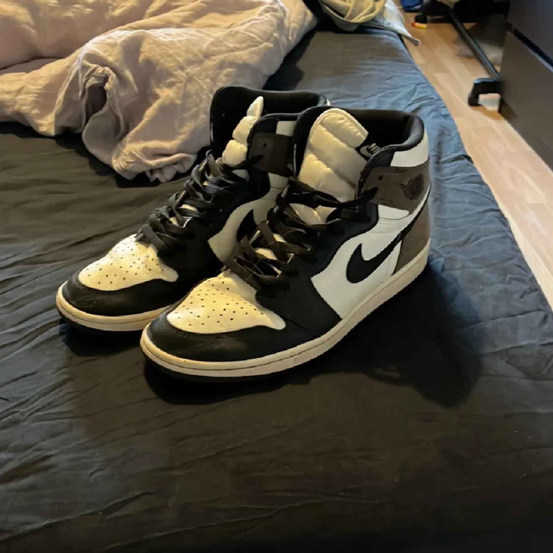 Jordan 1 mocha high 45 - 91