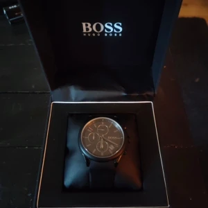 Hugo boss velocity  - Använd ytterst lite kanon skick.