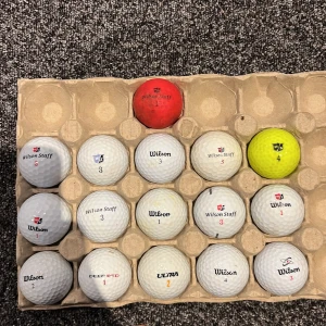 wilson mix 16 st - Olika wilson bollar i bra skick!⛳️