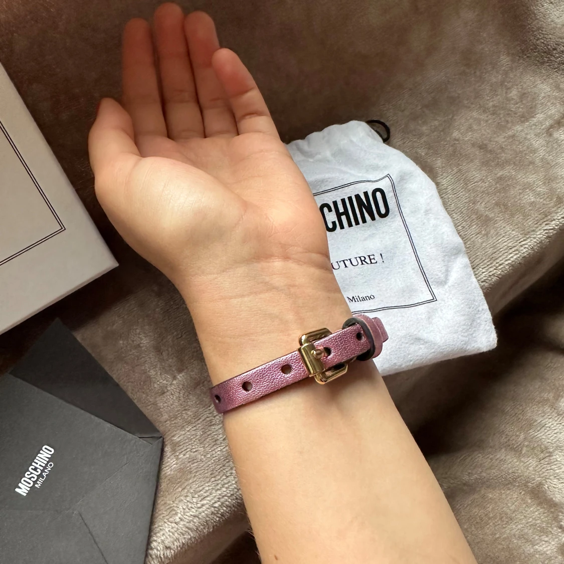 Moschino läderarmband!! 💕 - 90