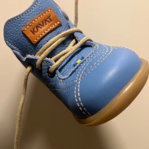 Kavat - 22 - Helt nya KAVAT i storlek 22. 