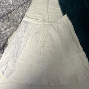 Fin kjol - Aldrig använd💕