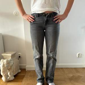 Snygga grå jeans från Zara! 