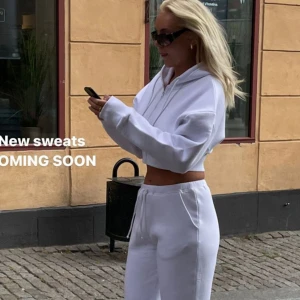 LXA kofta - Koftan är aldrig använd, i strl S