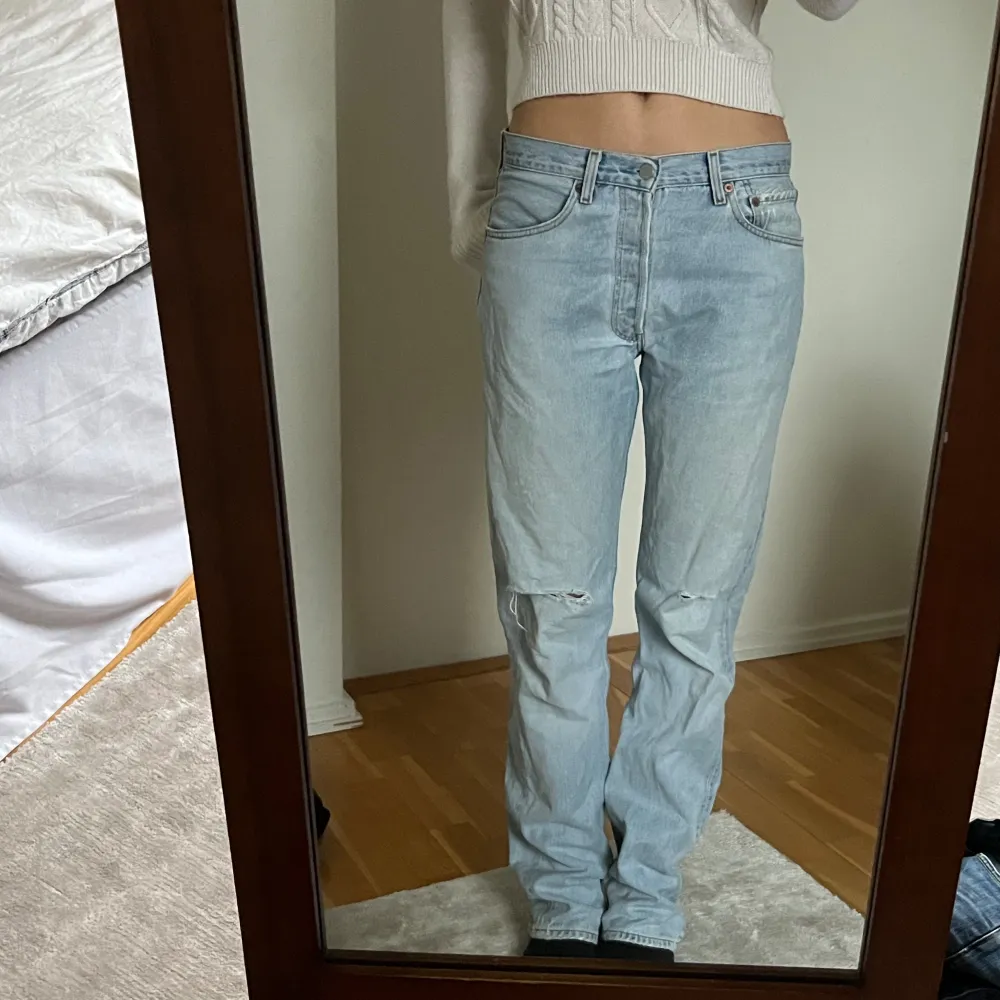 Skit coola Levis jeans . Jeans & Byxor.