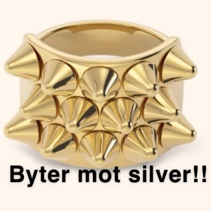 Edblad peak ring guld  - byter endast mot en silvrig i storlek 19,5 eller 18,5