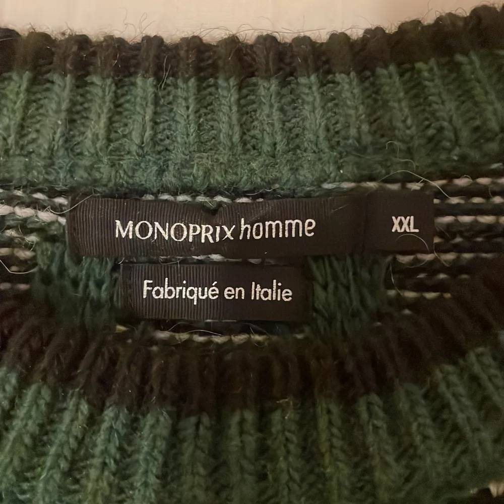 Monoprix stickad tröja XXL. Stickat.