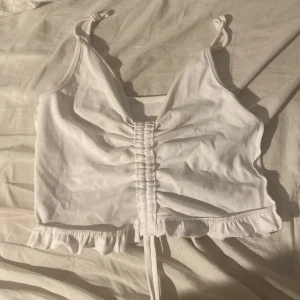 Topp - en jätte gulig top har typ aldrig använt.