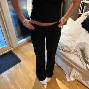 Lågmidjade kostymbyxor - Skriv privat vid intresse🩷