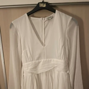 Studentklänning - Endast använd ett par gånger 