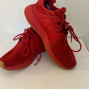 Adidas trainers limited edition like new - Super nice, unique and very comfortable adidas trainers, almost never worn. Soft front and leather material