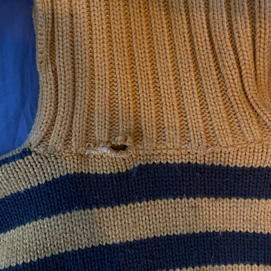 Randig polotröja  - 90