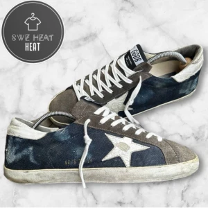 Golden goose skor  - Tja, säljer nu dessa galet feta golden gosse i storlek 43! Grymt skick, lite slitna hälar! Hör av dig vid frågor eller funderingar!
