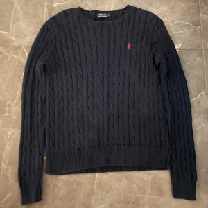 Ralph lauren tröja  - Skit snygg Ralph Lauren tröja, aldrig använd.💯