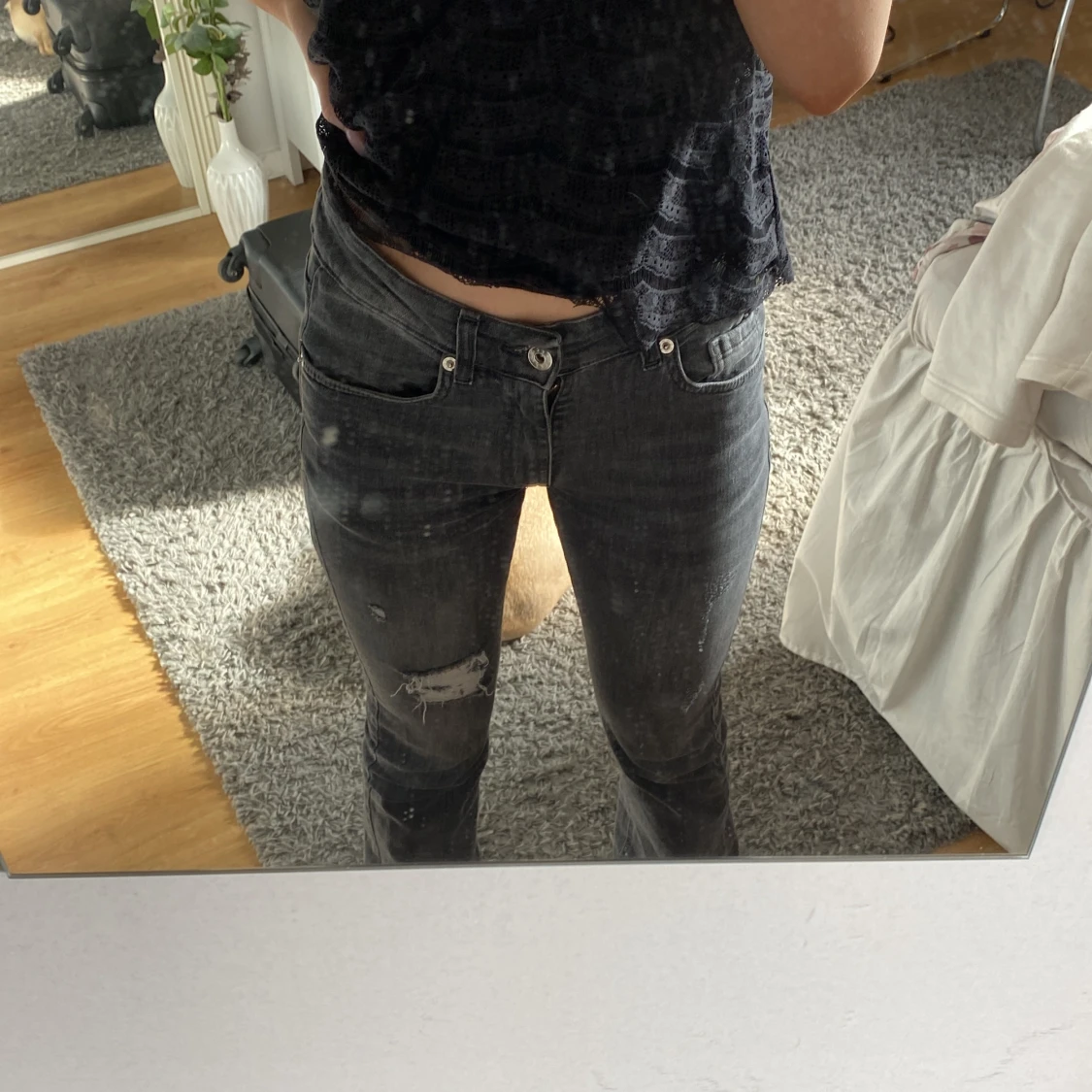 Grå jeans med bootcut & medelhög midja - 91