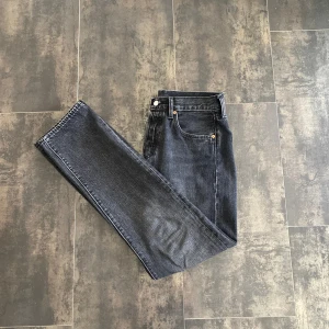 Levis Jeans 501 - Riktigt feta Levis 501, Inge defekter extremt bra skick, Strl W30L32
