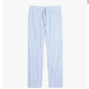 Pyjamas byxor - Säljer dessa jätte fina randiga pyjamas byxorna🙌