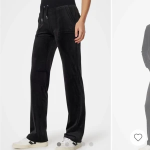 Juicy byxor - Ett halv år gammla jätte bra skick säljer pga att jag har köpt nya skriv privat om du vill ha bättre bilder