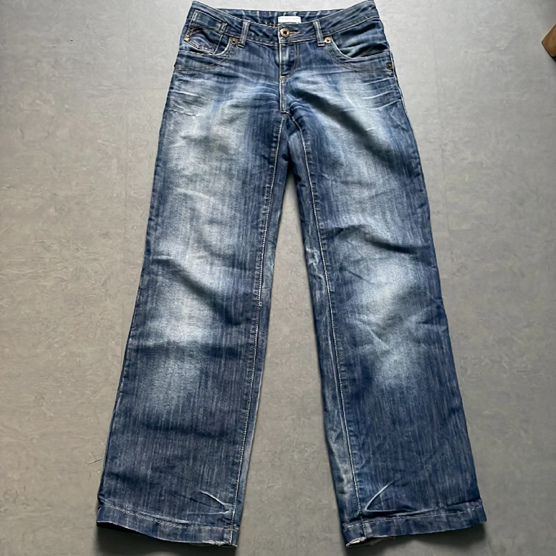Lågmidjade jeans