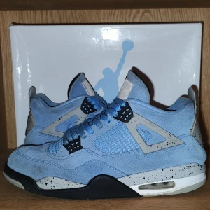 Jordan 4 UNC - Bra skick 7/10 box kommer  ⚠️No good⚠️
