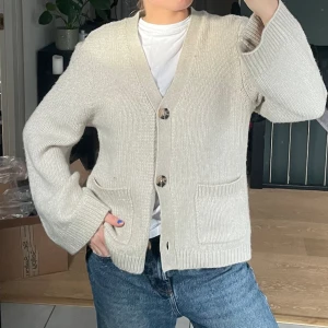 Kofta - Superfin kofta! Perfekt för våren men även sommaren❤️