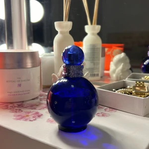 Bittney Spears parfym  - 80% kvar av flaskan