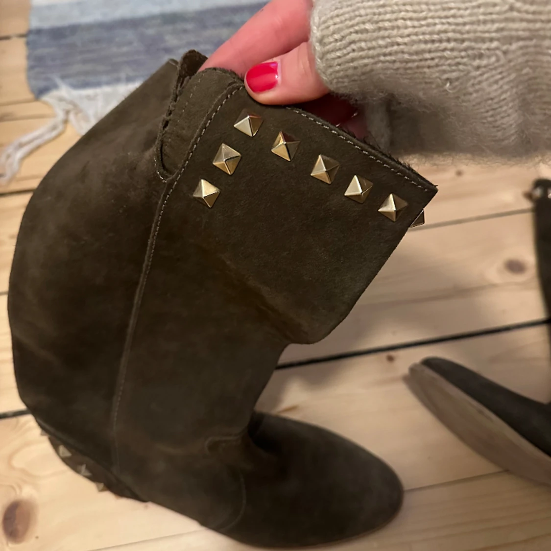 Mocka boots med nitar - 90