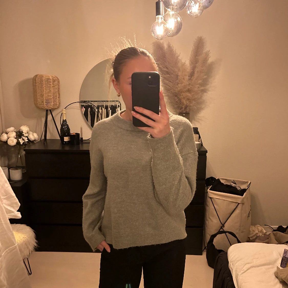 Grön stickad tärja