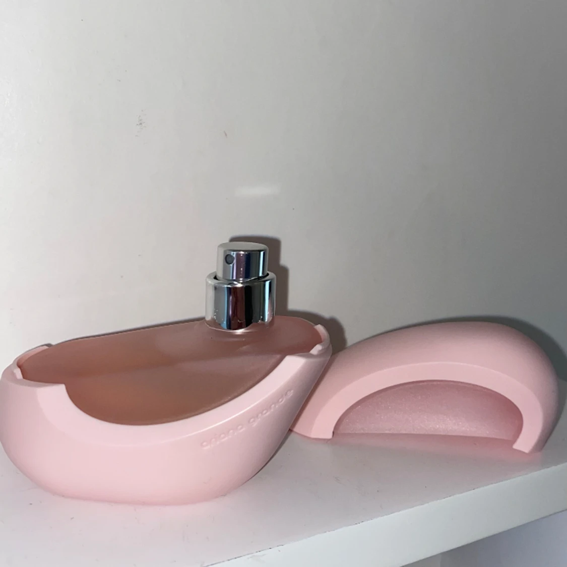 Ariana Grande MOD Blush Eau De Parfum - 90