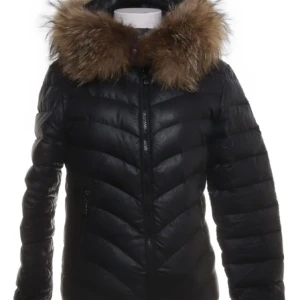 Dunjacka svart  - Säljer dunjacka storlek 39 Svart Jättefin 