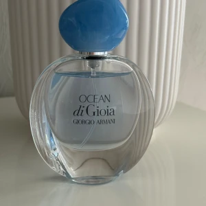 Parfym  - Ocean di Gioia Armani 25 ml kvar