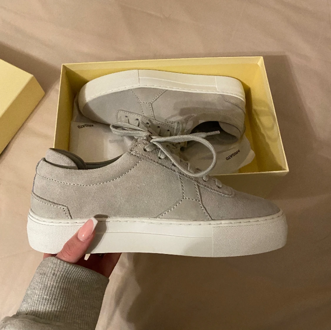 grå arigato skor - 91