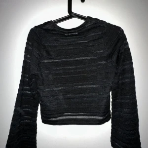 Tröja  - Fin och skön tröja. Aldrig använd 