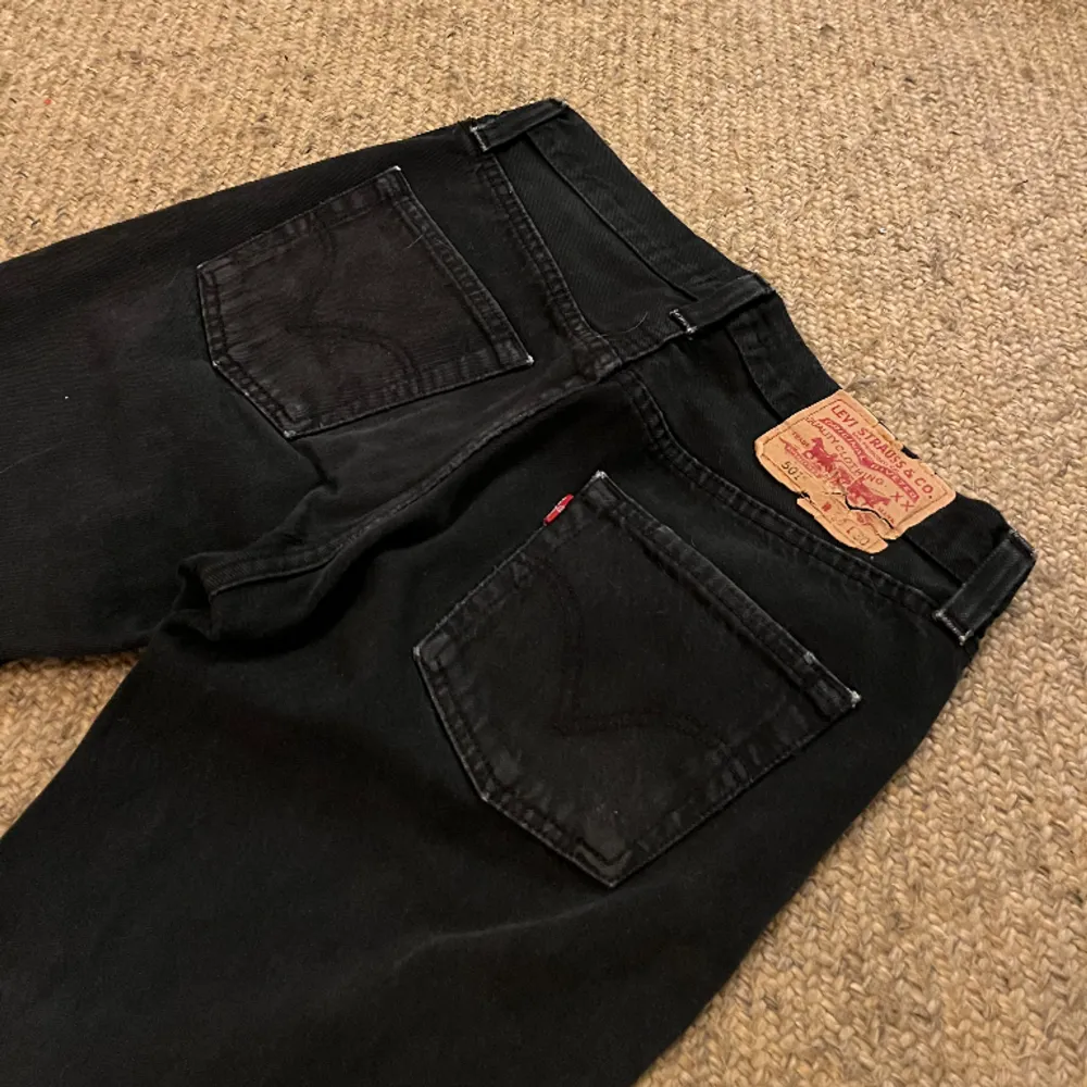 Svarta vintage 501or. Jeans & Byxor.