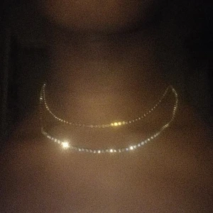 Snyggt halsband för endast 70 - Snyggt halsband 