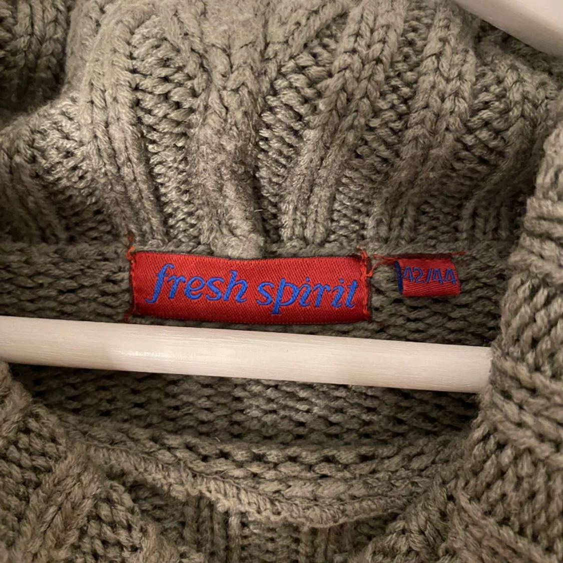 Stickad tröja  - 90