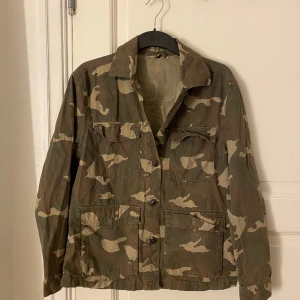 Kamouflage  - Aldrig använd 