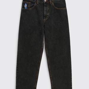 Polarskate jeans i modellen 93 i färgen washed black, säljer då de är för långa för mig som är 160cm, nypris 1300🌟
