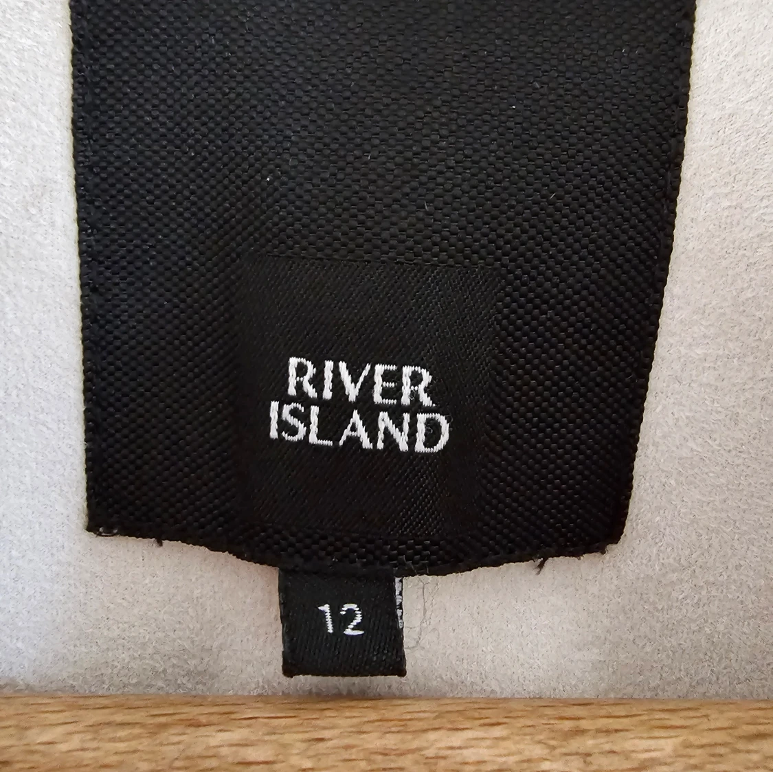 Tunn jacka från River Island  - 92