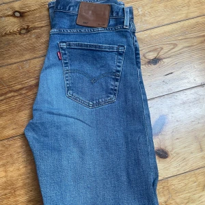 Levis jeans - Fint skick lite strech 