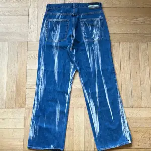 Jeans från Our Legacy, storlek 32, extended third cut