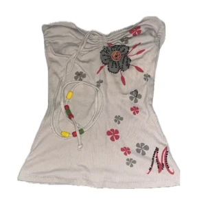 Tube top - Jätte skön o snygg som går att stylea på många sätt♡