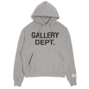 Gallery Dept Hoodie - Nu säljer jag min Gallery Dept Hoodie. Hoodien är storlek M men sitter oversized. Hoodien är använd under ett tillfälle!